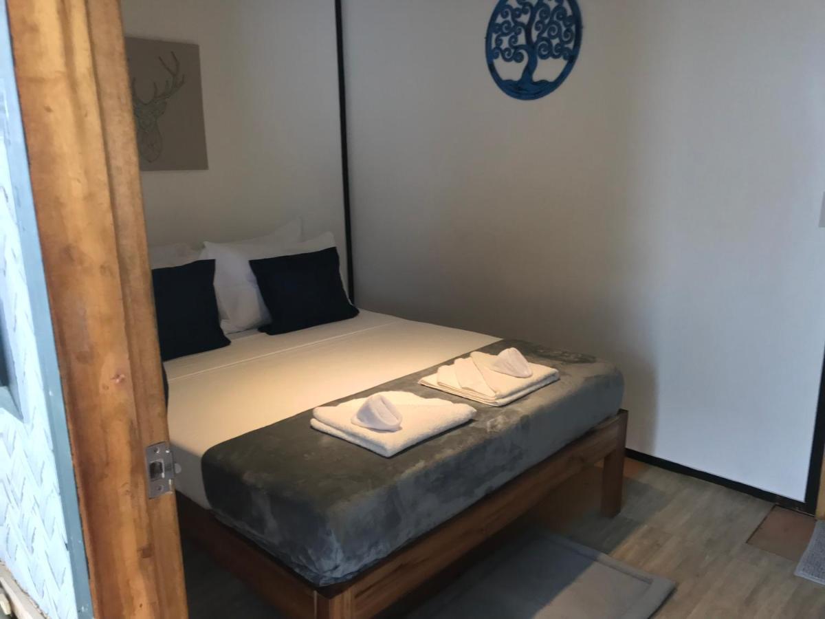 Keira Backpackers Otel El Nido Dış mekan fotoğraf