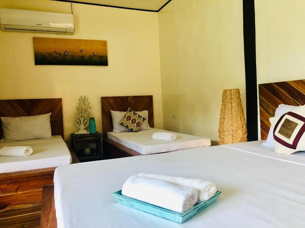 Keira Backpackers Otel El Nido Dış mekan fotoğraf
