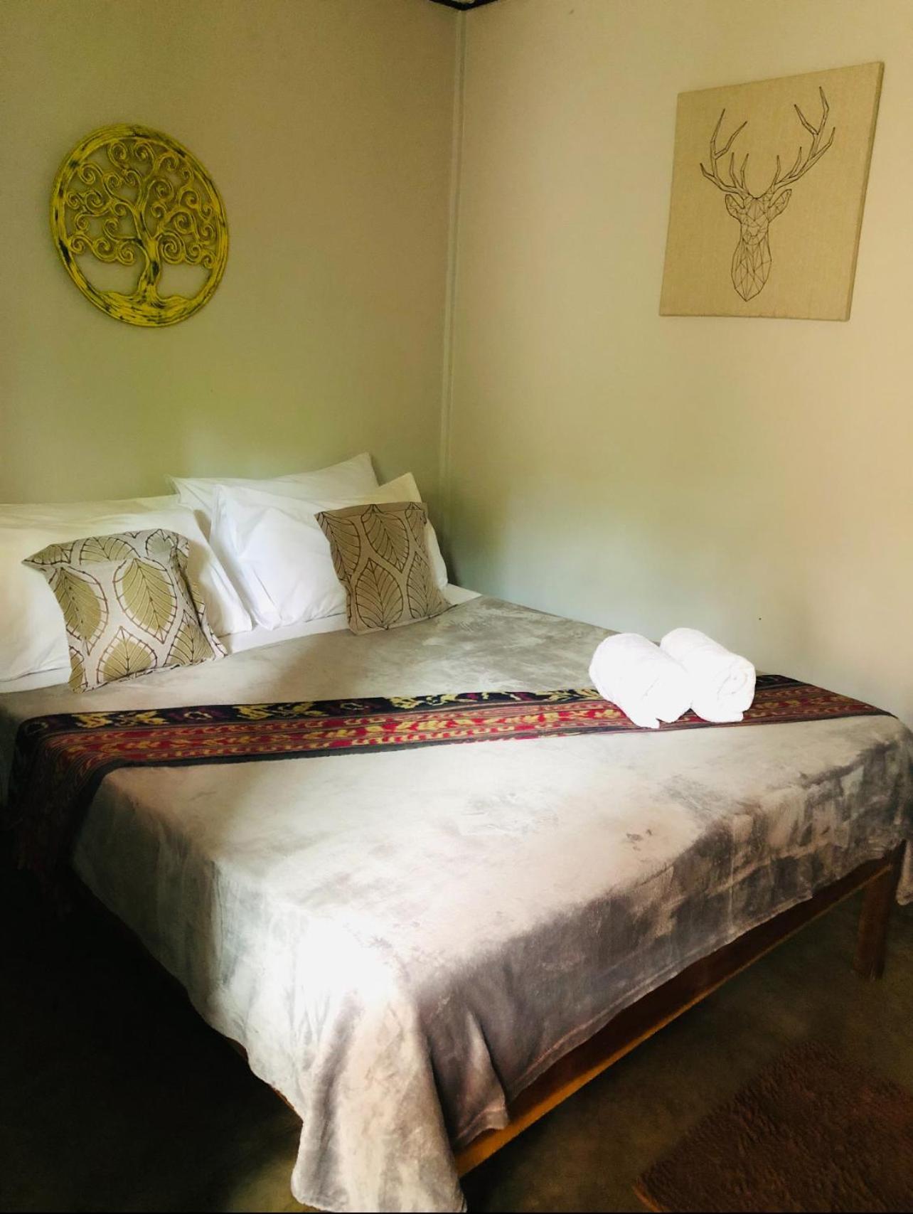 Keira Backpackers Otel El Nido Dış mekan fotoğraf